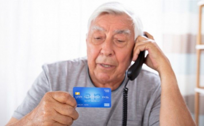 Sute de mii de europeni care au vrut să își cumpere haine de firmă au fost păcăliți. Este una dintre „cele mai mari escrocherii online” Sute de mii de europeni care au vrut să își cumpere haine de firmă au fost păcăliți. Este una dintre „cele mai mari escrocherii online”