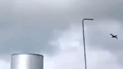 Ucraina susține că a atacat o rafinărie rusească situată la 1.200 km de graniţă - VIDEO Ucraina susține că a atacat o rafinărie rusească situată la 1.200 km de graniţă - VIDEO