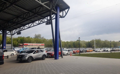 Atenție, cetățeni. Trafic intensiv la vama Sculeni și Leușeni pe sensul de ieșire din țară - FOTO