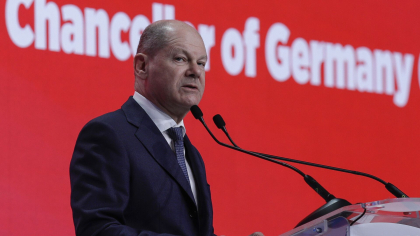 Cancelarul Olaf Scholz a afirmat că ucrainenii cu loc de muncă în Germania pot rămâne în ţară
Cancelarul Olaf Scholz a afirmat că ucrainenii cu loc de muncă în Germania pot rămâne în ţară