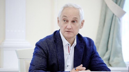 Trei chei pentru a înțelege demiterea ministrului Apărării al lui Putin: o pedeapsă, o răzbunare și o surpriză
Trei chei pentru a înțelege demiterea ministrului Apărării al lui Putin: o pedeapsă, o răzbunare și o surpriză