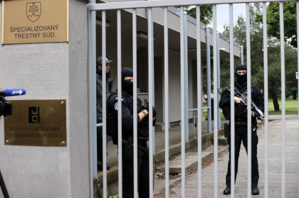 Slovacia: Suspectul în cazul tentativei de asasinat asupra premierului Fico a fost plasat în arest preventiv
