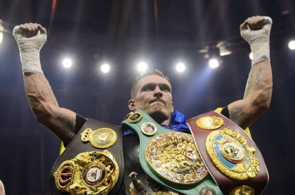 Tyson Fury și-a găsit nașul! Oleksandr Usyk i-a stins lumina și a devenit campion incontestabil la grea. Cum a fost decizia arbitrilor Tyson Fury și-a găsit nașul! Oleksandr Usyk i-a stins lumina și a devenit campion incontestabil la grea. Cum a fost decizia arbitrilor