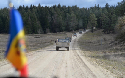 Ministerul Apărării atenționează cetățenii că în următoarele luni ar putea vedea pe drumurile naționale mai multe unități de tehnică militară 