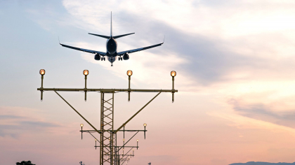 Un pasager a murit și alți peste 30 au fost răniți în urma unor turbulențe severe pe un zbor Londra - Singapore