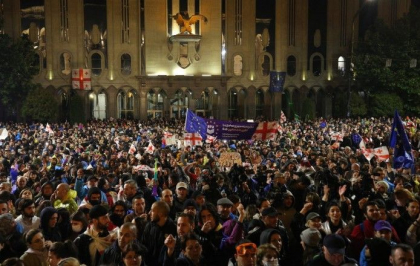 Lovitură pentru Georgia, care visa la UE. Mai multe țări vor să-i suspende călătoriile fără viză din cauza legii pe model rusesc Lovitură pentru Georgia, care visa la UE. Mai multe țări vor să-i suspende călătoriile fără viză din cauza legii pe model rusesc