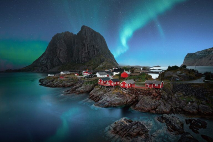 Norvegia restricţionează şi mai mult accesul turiştilor ruşi, ca reacţie la războiul Rusiei în Ucraina
Norvegia restricţionează şi mai mult accesul turiştilor ruşi, ca reacţie la războiul Rusiei în Ucraina