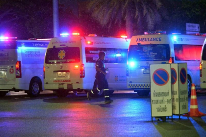 43 de persoane sunt încă în spital, la patru zile de când au fost rănite în timpul turbulențelor cu care s-a confruntat un zbor Londra - Singapore 43 de persoane sunt încă în spital, la patru zile de când au fost rănite în timpul turbulențelor cu care s-a confruntat un zbor Londra - Singapore