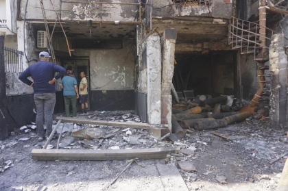 Șase nou-născuți au murit într-un incendiu la un spital din New Delhi. Patronul unității medicale a fugit Șase nou-născuți au murit într-un incendiu la un spital din New Delhi. Patronul unității medicale a fugit
