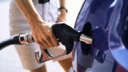 Carburanții, mai ieftini. Noile prețuri stabilite de ANRE pentru benzină și motorină - FOTO Carburanții, mai ieftini. Noile prețuri stabilite de ANRE pentru benzină și motorină - FOTO