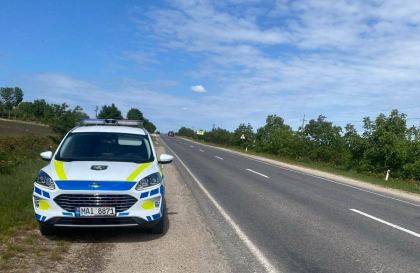 Peste 3700 de șoferi, sancționati în weekend. Care au fost cele mai frecvente încălcări depistate de polițiști Peste 3700 de șoferi, sancționati în weekend. Care au fost cele mai frecvente încălcări depistate de polițiști