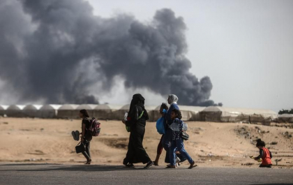 Israelul neagă că a bombardat tabăra de lângă Rafah, unde 21 de persoane au murit, potrivit oficialilor din Gaza
