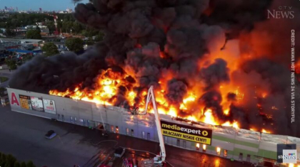 Europa, în stare de alertă după o serie de incendii și acte de sabotaj suspectate că ar putea fi comandate de Moscova
Europa, în stare de alertă după o serie de incendii și acte de sabotaj suspectate că ar putea fi comandate de Moscova
