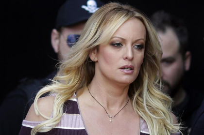Stormy Daniels, după verdictul în cazul lui Donald Trump: Cred că ar trebui să fie condamnat la închisoare şi la muncă în folosul comunităţii Stormy Daniels, după verdictul în cazul lui Donald Trump: Cred că ar trebui să fie condamnat la închisoare şi la muncă în folosul comunităţii