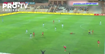 A încurcat ringul de box cu terenul de fotbal. O jucătoare din Republica Democrată Congo a lovit o adversară cu pumnul în față, în amicalul cu Maroc A încurcat ringul de box cu terenul de fotbal. O jucătoare din Republica Democrată Congo a lovit o adversară cu pumnul în față, în amicalul cu Maroc