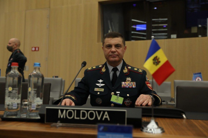 Fostul șef al Statului Major al Armatei Naționale, informator pentru un colonel rus din GRU: „Trebuie să închidem granița cu România cât mai repede posibil” 