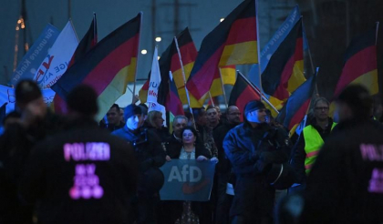 INTERVIU: Fără politica lui Merkel privind refugiații, extrema-dreaptă germană nu ajungea gata să facă istorie la alegerile din 2024 INTERVIU: Fără politica lui Merkel privind refugiații, extrema-dreaptă germană nu ajungea gata să facă istorie la alegerile din 2024