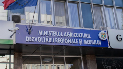 Ședința ministrului Agriculturii cu șefii direcțiilor agricole raionale cu referire la pagubele provocate de condițiile climatice nefavorabile Ședința ministrului Agriculturii cu șefii direcțiilor agricole raionale cu referire la pagubele provocate de condițiile climatice nefavorabile