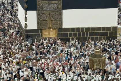 Peste 1.000 de morți în timpul pelerinajului anual al musulmanilor la Mecca Peste 1.000 de morți în timpul pelerinajului anual al musulmanilor la Mecca