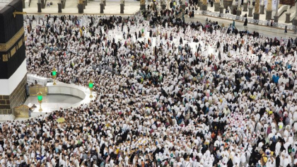 Efecte extinse după ce 1.000 de oameni au murit la pelerinajul de la Mecca. Un ministru din Tunisia a fost demis