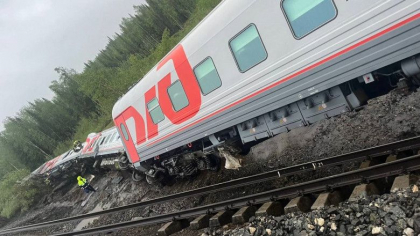 Un tren a deraiat în nordul îndepărtat al Rusiei. 20 de oameni au fost răniți - VIDEO