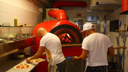 Problema inexplicabilă rezolvată de proprietarul unei pizzerii după ce a pus camere ascunse în local. Ce a descoperit Problema inexplicabilă rezolvată de proprietarul unei pizzerii după ce a pus camere ascunse în local. Ce a descoperit