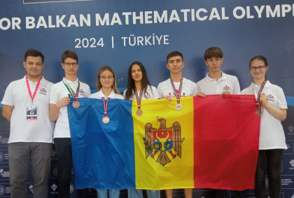 Echipa Republicii Moldova, rezultate excepționale la Olimpiada Balcanică de Matematică pentru Juniori din Turcia: O medalie de argint, patru medalii de bronz și o mențiune de onoare. Cine sunt elevii eminenți - VIDEO Echipa Republicii Moldova, rezultate excepționale la Olimpiada Balcanică de Matematică pentru Juniori din Turcia: O medalie de argint, patru medalii de bronz și o mențiune de onoare. Cine sunt elevii eminenți - VIDEO