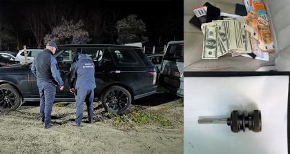 Trei bărbați - cercetați, după ce ar fi adus prin contrabandă șapte mașini de lux din Franța, Italia și Olanda, estimate la peste 4.200.000 lei - VIDEO Trei bărbați - cercetați, după ce ar fi adus prin contrabandă șapte mașini de lux din Franța, Italia și Olanda, estimate la peste 4.200.000 lei - VIDEO