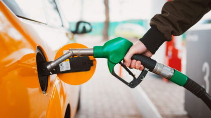 Carburanții - mai scumpi la începutul lunii iulie. Noile prețuri stabilite de ANRE pentru benzină și motorină - FOTO Carburanții - mai scumpi la începutul lunii iulie. Noile prețuri stabilite de ANRE pentru benzină și motorină - FOTO