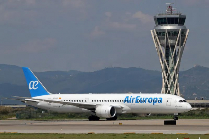 Un avion Boeing 787-9 Dreamliner, al Air Europa, a aterizat de urgență în Brazilia din cauza turbulențelor: Mai multe persoane au fost rănite