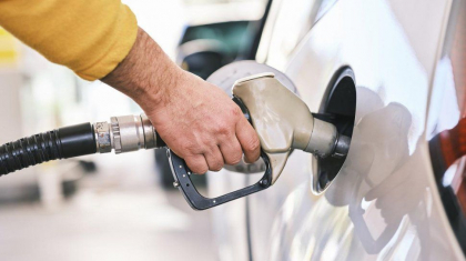 Carburanții se scumpesc din nou. Noile prețuri stabilite de ANRE pentru benzină și motorină - FOTO