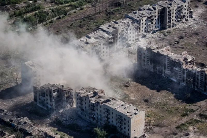 LIVE TEXT. Război în Ucraina, ziua 863: Trupele ucrainene s-au retras dintr-o parte a orașului Ceasiv Iar. Un colonel rus implicat în masacru de la Bucha, arestat pentru corupție