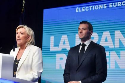 Alegeri sub tensiune azi în Franța: partidul lui Le Pen, pe cale să devină cea mai mare forță politică a țării. Sondajele anunță însă un parlament fără majoritate Alegeri sub tensiune azi în Franța: partidul lui Le Pen, pe cale să devină cea mai mare forță politică a țării. Sondajele anunță însă un parlament fără majoritate