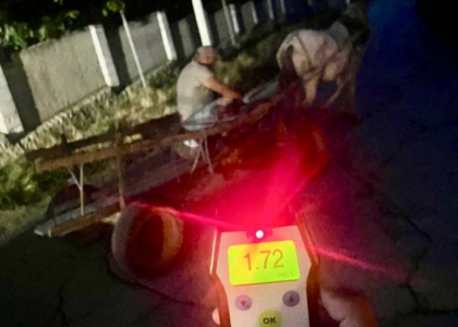 Un căruțaș în stare de ebrietate - oprit de polițiști, la Călărași. Ce concentrație de alcool avea - FOTO Un căruțaș în stare de ebrietate - oprit de polițiști, la Călărași. Ce concentrație de alcool avea - FOTO