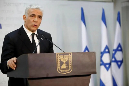 Cel mai mare rival al lui Benjamin Netanyahu promite să îi salveze guvernul dacă încheie un armistițiu în Fâșia Gaza