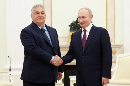 UE, supărată foc pe Viktor Orban după întâlnirea sa cu Putin. Multe state vor să-i boicoteze Ungariei președinția Consiliului Uniunii Europene UE, supărată foc pe Viktor Orban după întâlnirea sa cu Putin. Multe state vor să-i boicoteze Ungariei președinția Consiliului Uniunii Europene