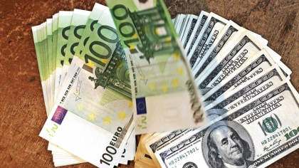 Curs valutar BNM pentru 12 iulie. Cât costă astăzi un euro și un dolar - FOTO Curs valutar BNM pentru 12 iulie. Cât costă astăzi un euro și un dolar - FOTO