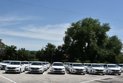 Poliția Republicii Moldova, dotată cu 40 automobile și 100 de camere de corp pentru angajați. Donația făcută de UE - FOTO/ VIDEO Poliția Republicii Moldova, dotată cu 40 automobile și 100 de camere de corp pentru angajați. Donația făcută de UE - FOTO/ VIDEO
