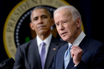 Tabăra lui Biden suspectează că Obama orchestrează eforturile de a-l retrage din cursa pentru președinție Tabăra lui Biden suspectează că Obama orchestrează eforturile de a-l retrage din cursa pentru președinție