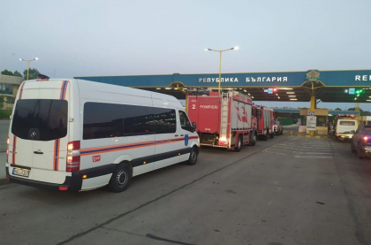 Pompierii moldoveni pleacă în Grecia pentru a ajuta la stingerea incendiilor forestiere - FOTO