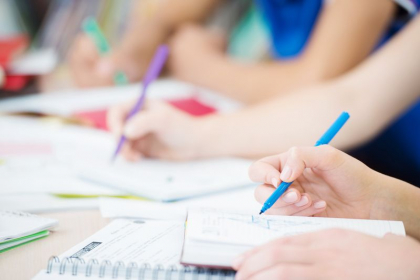 Start admitere la instituțiile de învățământ profesional tehnic. Pentru câte locuri bugetare pot opta elevii în acest an