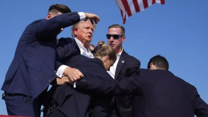 „Ar trebui să fiu mort”. Donald Trump, primul interviu după tentativa de asasinat: „Agenții m-au lovit atât de tare încât mi-au căzut pantofii”