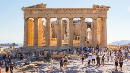 Grecia își închide cea mai importantă atracție din cauza caniculei. Turiștii se luptă și cu temperaturi de 43 de grade