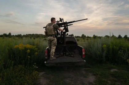 De ce sunt locuitorii unui oraș din Ucraina înspăimântați de sosirea avioanelor F-16, atât de dorite de Kiev: „Ne rugăm să nu vină aici” De ce sunt locuitorii unui oraș din Ucraina înspăimântați de sosirea avioanelor F-16, atât de dorite de Kiev: „Ne rugăm să nu vină aici”