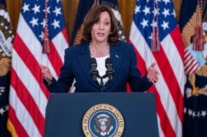Democrații cred că au găsit strategia câștigătoare pentru Kamala Harris. Republicanii sunt convinși că știu cum să-i îngroape orice șansă la victorie Democrații cred că au găsit strategia câștigătoare pentru Kamala Harris. Republicanii sunt convinși că știu cum să-i îngroape orice șansă la victorie