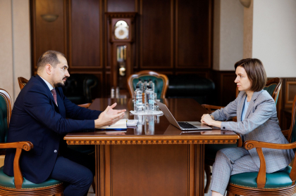 Maia Sandu, la discuții cu ministrul Buzu. De ce a avut loc întâlnirea și ce i-a cerut șefa statului Maia Sandu, la discuții cu ministrul Buzu. De ce a avut loc întâlnirea și ce i-a cerut șefa statului