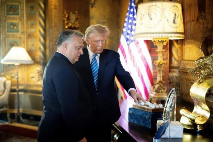 „Orban încearcă să se vândă ca maestru de șah politic mondial, dar se vede cu un singur lider, Trump” – editorial în presa maghiară după discursul din România „Orban încearcă să se vândă ca maestru de șah politic mondial, dar se vede cu un singur lider, Trump” – editorial în presa maghiară după discursul din România