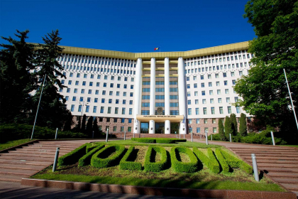 Ședința solemnă la Parlament, dedicată celebrării a 30 de ani de la adoptarea Constituției Republicii Moldova. Grosu: „Nu e doar un act juridic, dar transpune în viața cetățenilor niște semnificații și valori” - VIDEO Ședința solemnă la Parlament, dedicată celebrării a 30 de ani de la adoptarea Constituției Republicii Moldova. Grosu: „Nu e doar un act juridic, dar transpune în viața cetățenilor niște semnificații și valori” - VIDEO