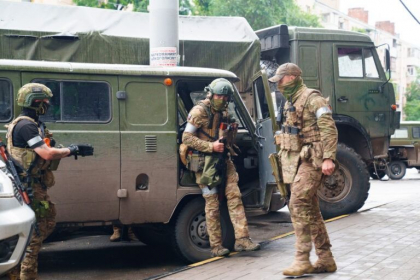 Grupul de mercenari ruși Wagner recunoaște pierderi grele în Mali: „Am rămas doar trei. Continuăm să luptăm”
