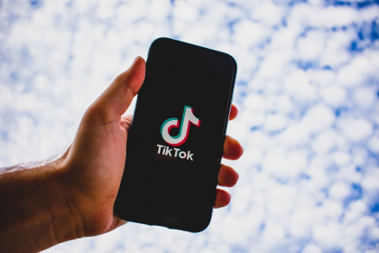 TikTok-ul la control. CEC vrea să controleze postările sponsorizate ale partidelor politice în mediul online TikTok-ul la control. CEC vrea să controleze postările sponsorizate ale partidelor politice în mediul online